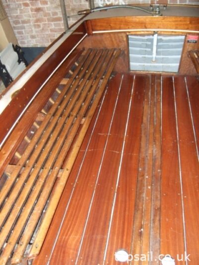 1923 Lugsail Half Decker