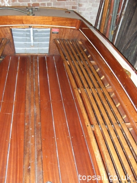 1923 Lugsail Half Decker