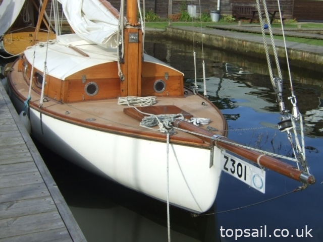 1984 Thurne Restricted Class Sailing Cruiser