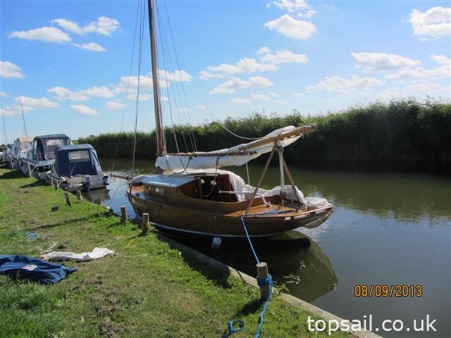 1896 Breydon Cutter River Cruiser Class (Trailer Available)