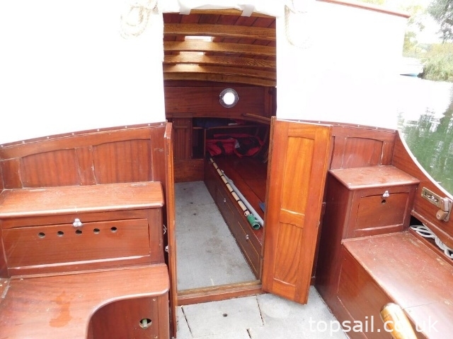 1938 Ernest Woods River Cruiser Class & Trailer