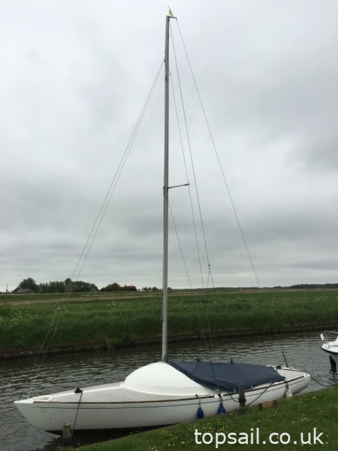 1976 Yeoman Keelboat & Trailer