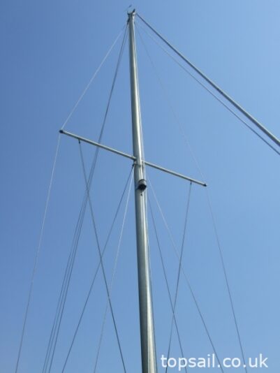 1972 Finesse 24