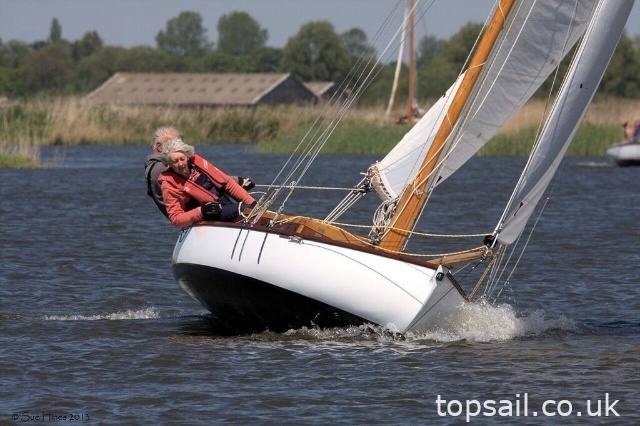 1970 River Cruiser Class Broads Yacht & Trailer