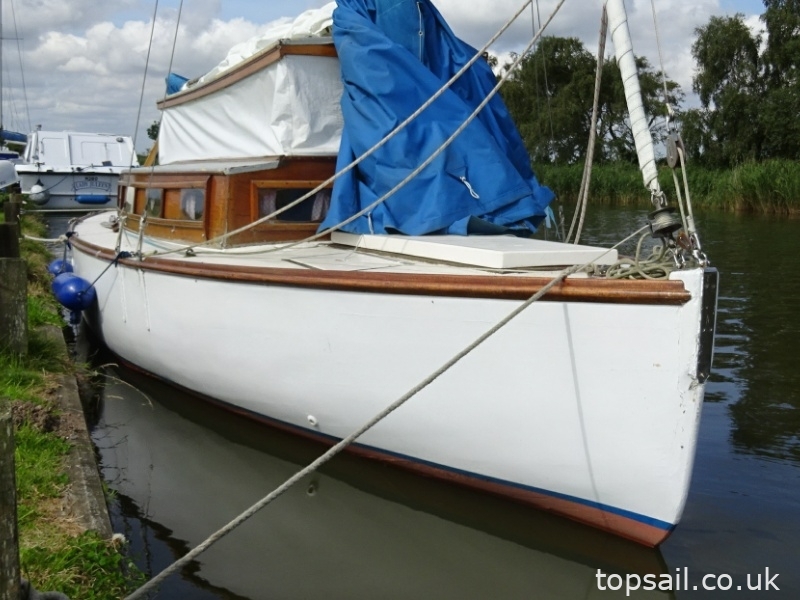 1949 Japonica Class Broads Yacht