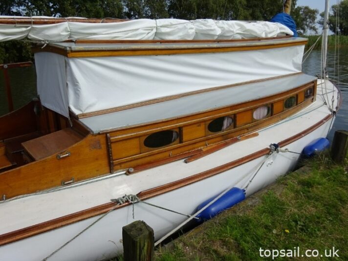 1949 Japonica Class Broads Yacht