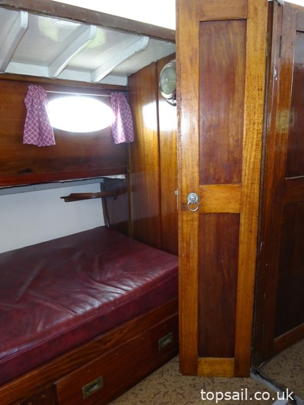 1949 Japonica Class Broads Yacht