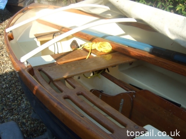Cornish Cove Sailing Dinghy & Trailer