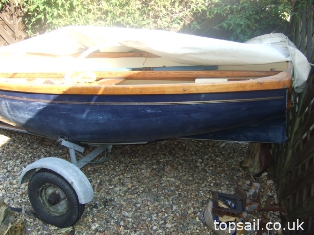 Cornish Cove Sailing Dinghy & Trailer