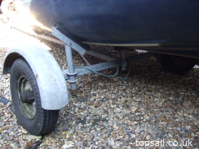 Cornish Cove Sailing Dinghy & Trailer