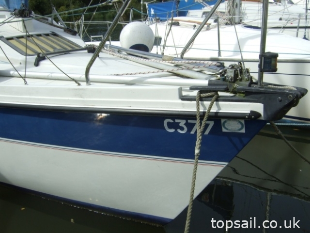 1987 Pegasus 700 (Shallow Fin Keel)