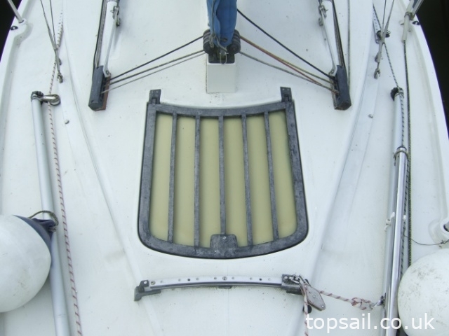 1987 Pegasus 700 (Shallow Fin Keel)