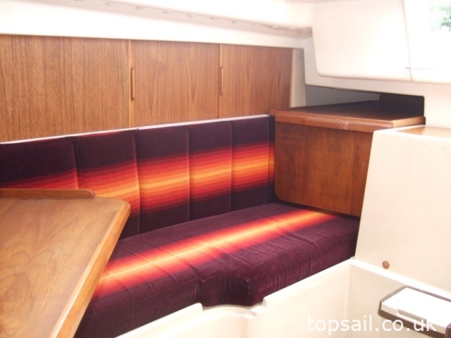 1987 Pegasus 700 (Shallow Fin Keel)