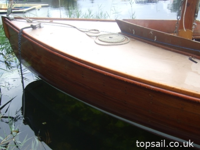 1939 Hunter’s Woodcut Class Lug Sail Half Decker