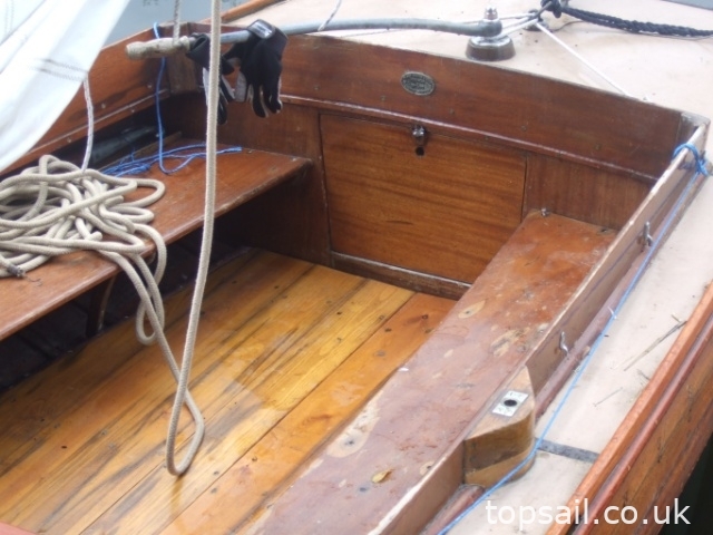 1939 Hunter’s Woodcut Class Lug Sail Half Decker
