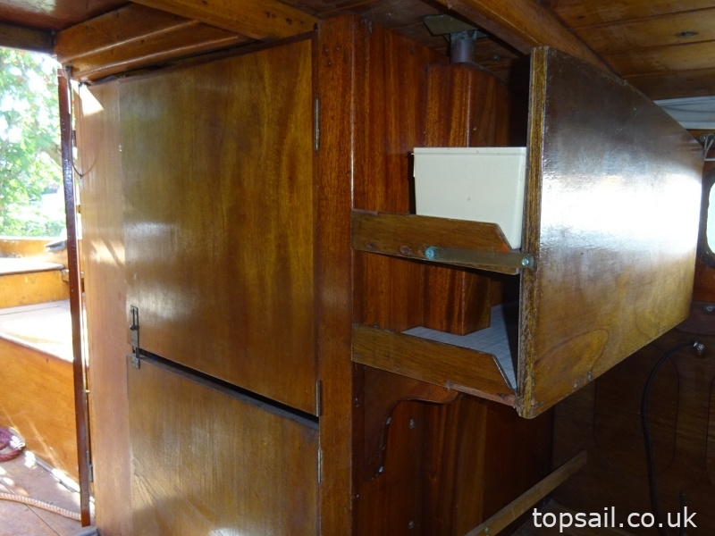 1952 Woods Gay Lady Class River Cruiser