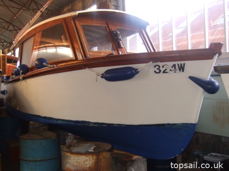 2012 Jaunty 20 Electric Powered Day Launch/Picnic Boat