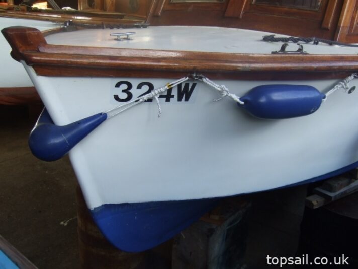 2012 Jaunty 20 Electric Powered Day Launch/Picnic Boat