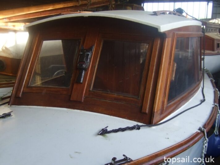 2012 Jaunty 20 Electric Powered Day Launch/Picnic Boat