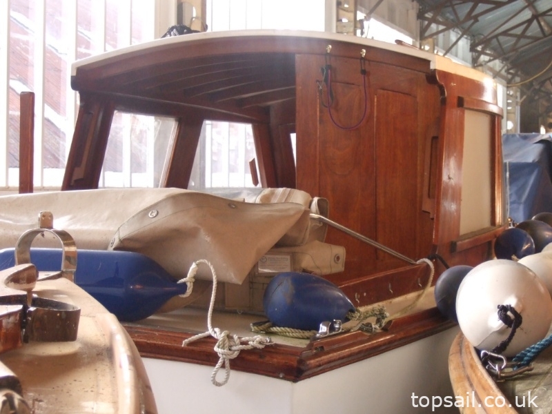 2012 Jaunty 20 Electric Powered Day Launch/Picnic Boat