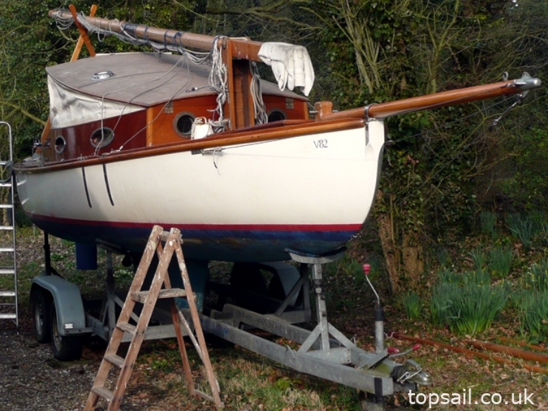 1980 Farrington 25 RCC & Trailer