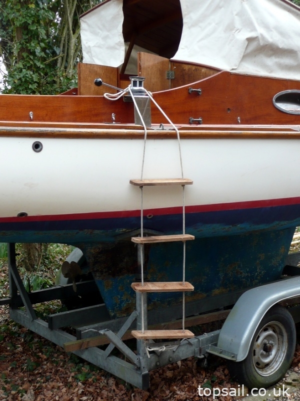 1980 Farrington 25 RCC & Trailer