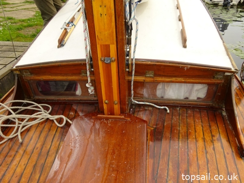 1946 Woods Gay Lady Class River Cruiser