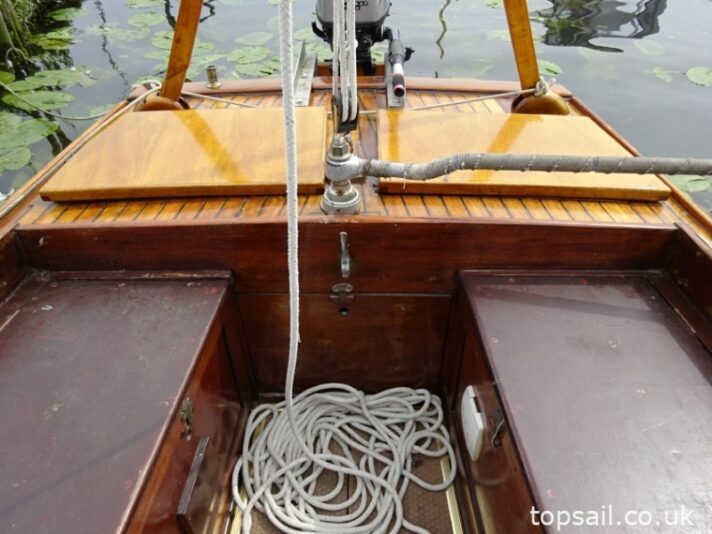 1946 Woods Gay Lady Class River Cruiser