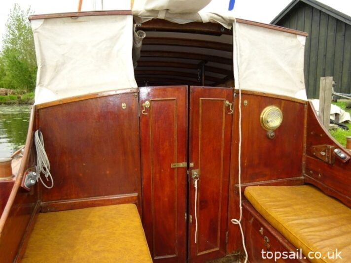 1946 Woods Gay Lady Class River Cruiser