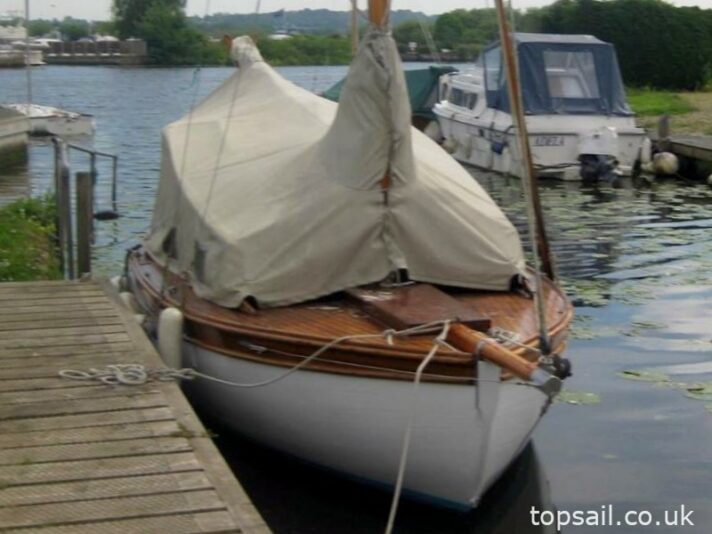 1946 Woods Gay Lady Class River Cruiser