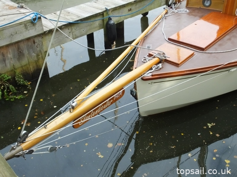 2004 Unique River Cruiser Class Sailing Cruiser
