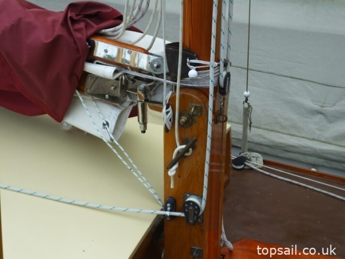 2004 Unique River Cruiser Class Sailing Cruiser
