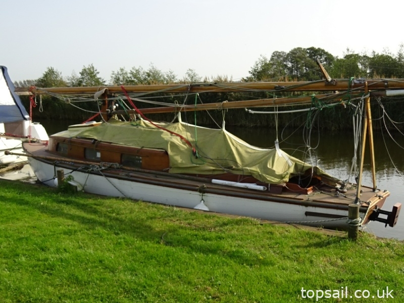 1952 Chumley & Hawke River Cruiser Class