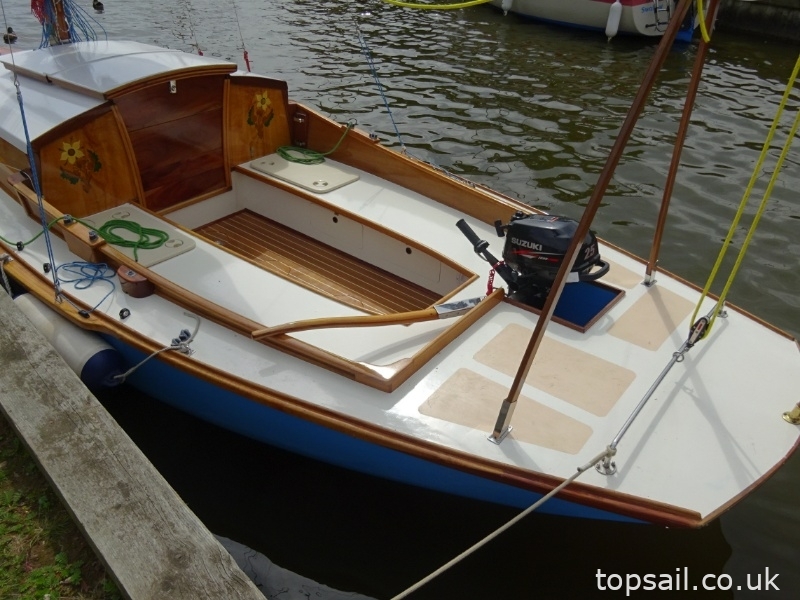 2011 Secret 20 Gaff Cutter & Trailer
