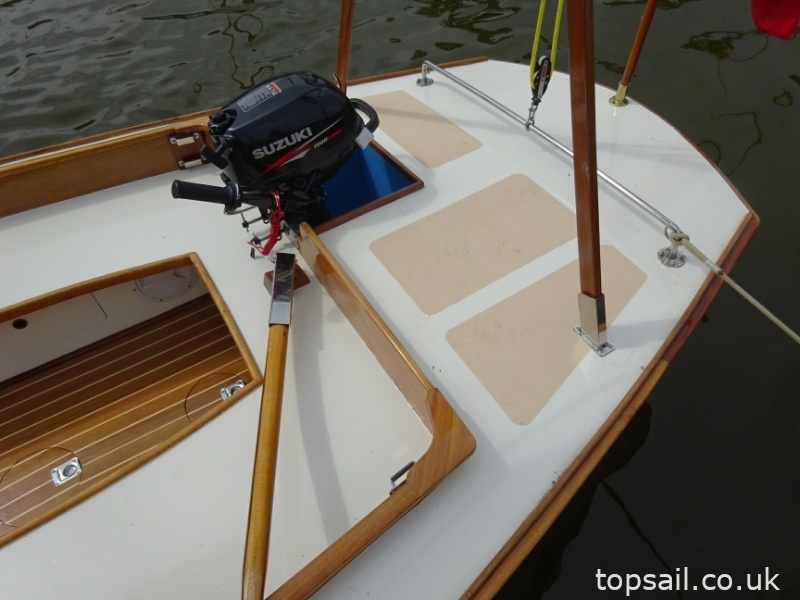 2011 Secret 20 Gaff Cutter & Trailer