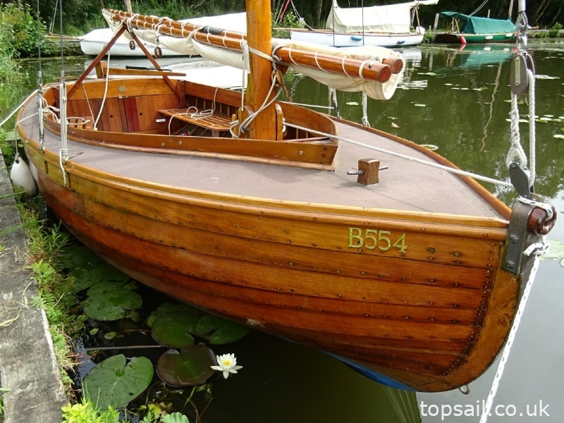 1947 Lug Sail Half Decker & Trailer