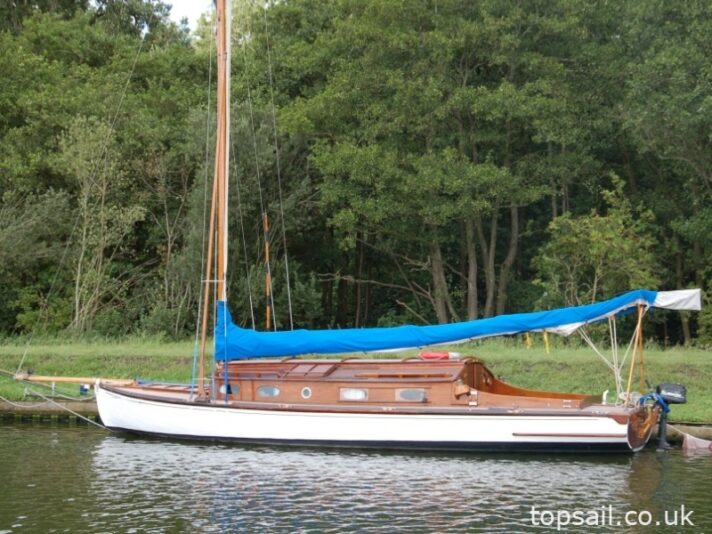 1932 Golden Dawn Class River Cruiser