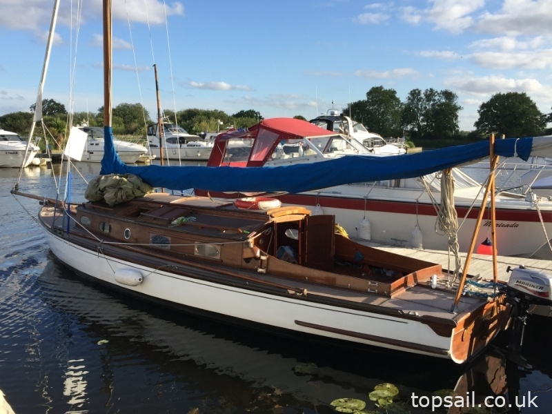 1932 Golden Dawn Class River Cruiser