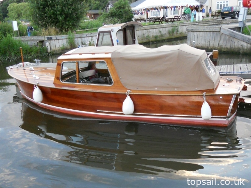 1953 Powles Motor Launch/Day Boat