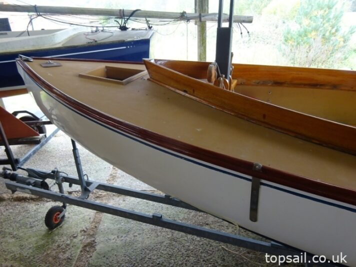 1990 GRP Lug Sail Half Decker & Trailer