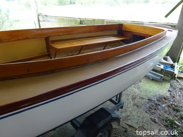 1990 GRP Lug Sail Half Decker & Trailer