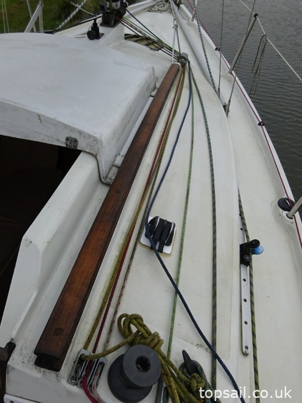 1989 Pegasus 700