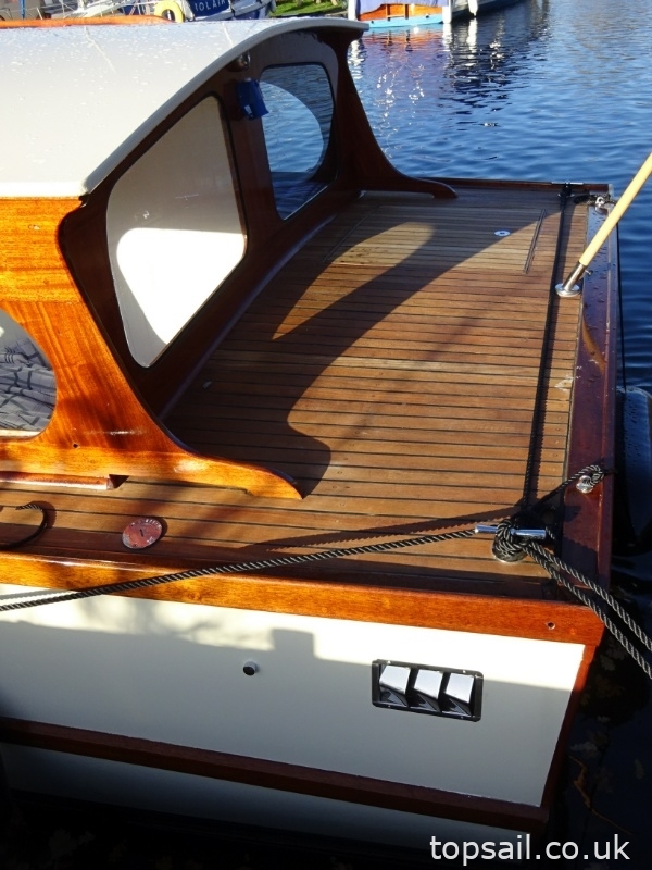 1965 Classic Broads Motor Cruiser