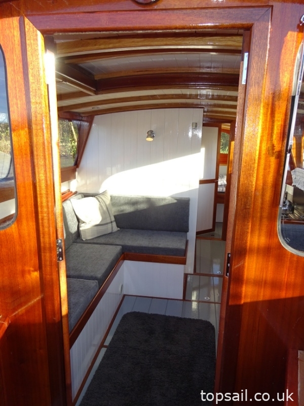1965 Classic Broads Motor Cruiser