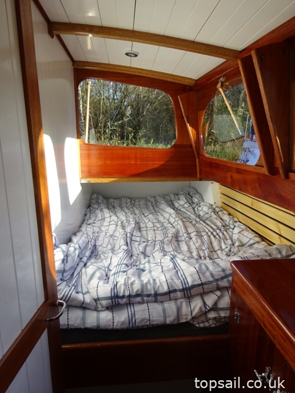 1965 Classic Broads Motor Cruiser