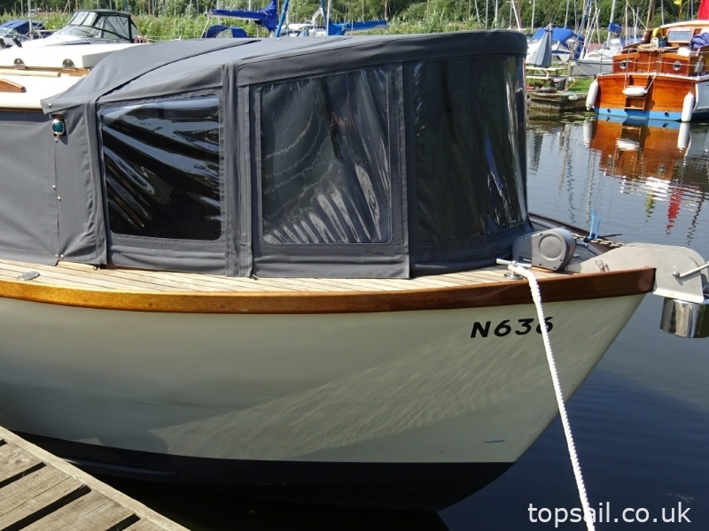 1965 Classic Broads Motor Cruiser