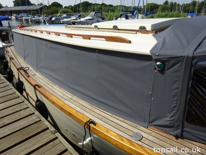 1965 Classic Broads Motor Cruiser