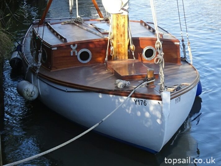 1938 Ernest Woods River Cruiser Class (Trailer Available)