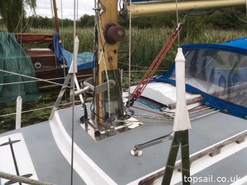 1980 Seamaster Sailer 23 (Trailer Available)