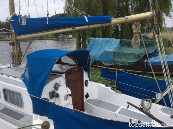 1980 Seamaster Sailer 23 (Trailer Available)